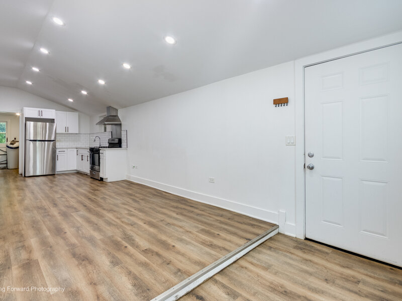 1437 Superior Street Aurora IL 60505