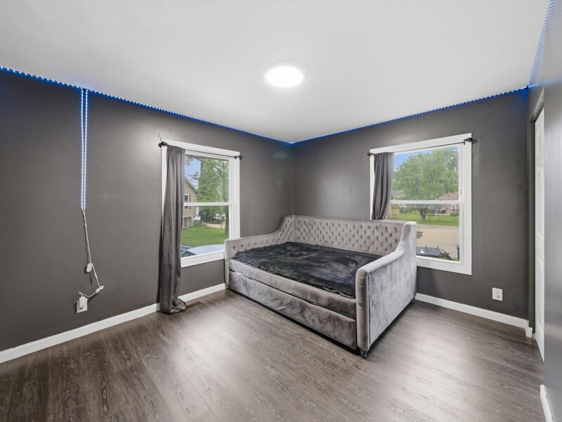 1204 Lincoln Court Streamwood IL 60107