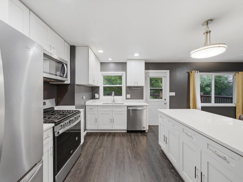 1204 Lincoln Court Streamwood IL 60107