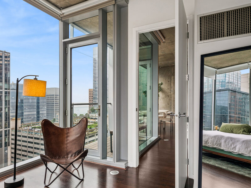600 N Fairbanks Court Chicago IL 60611