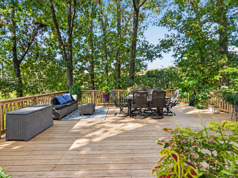 9240 S 83rd Avenue Hickory Hills IL 60457