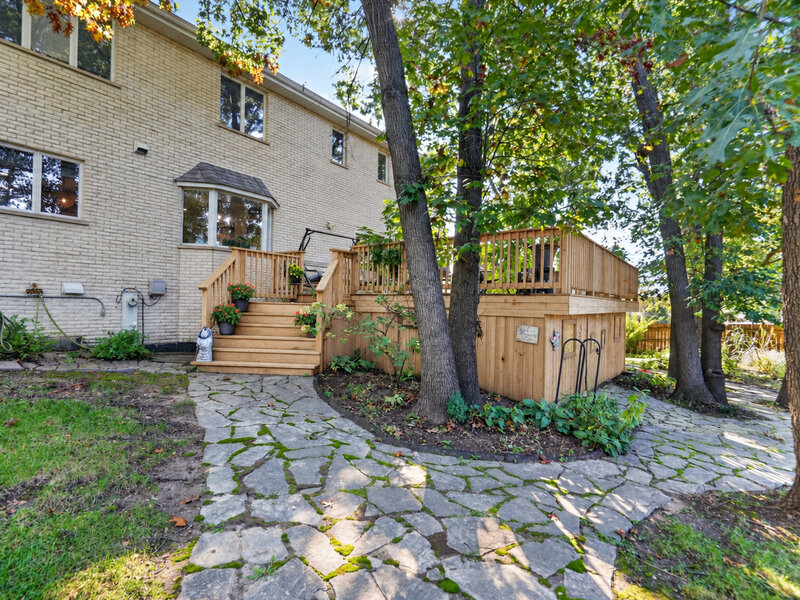 9240 S 83rd Avenue Hickory Hills IL 60457