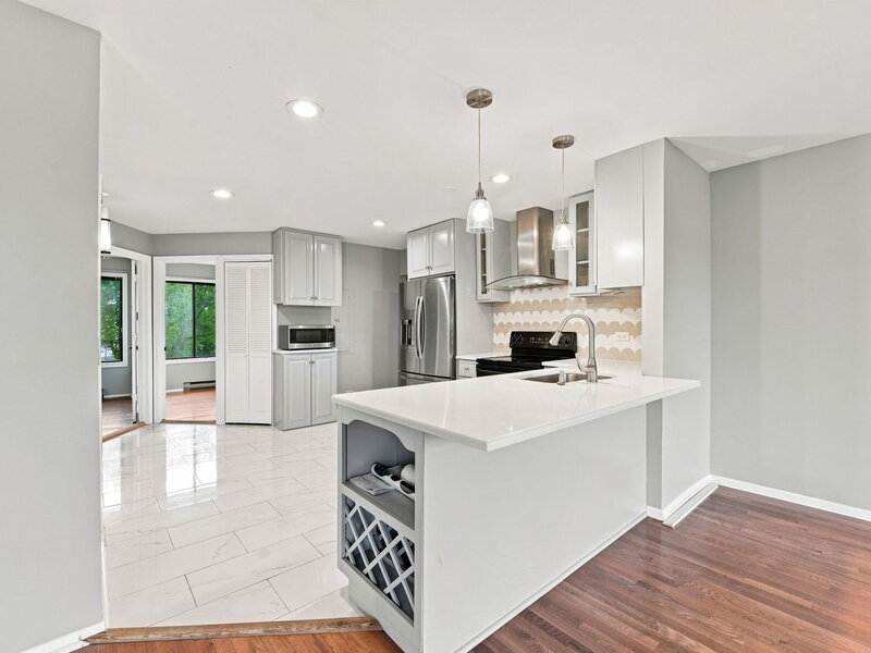 700 N Briar Hill Lane Addison IL 60101