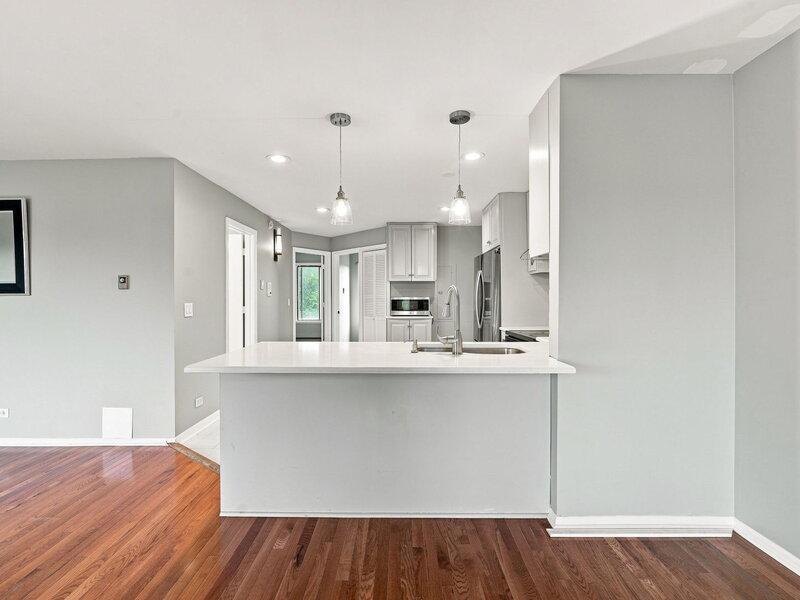 700 N Briar Hill Lane Addison IL 60101
