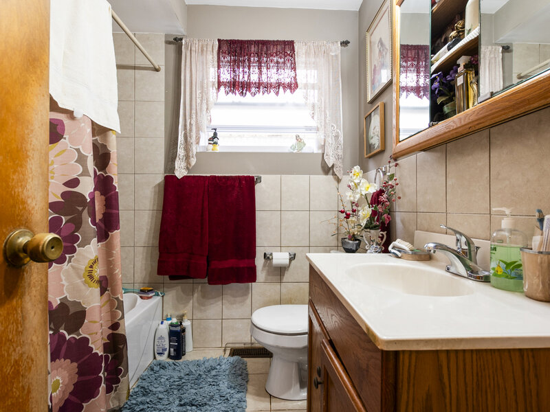 4601 S Komensky Avenue Chicago IL 60632