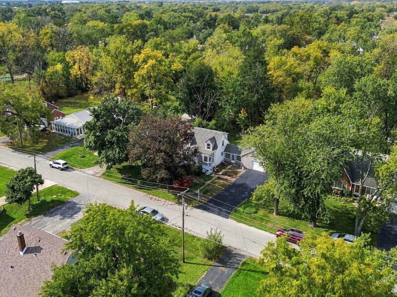 17556 65th Avenue Tinley Park IL 60477