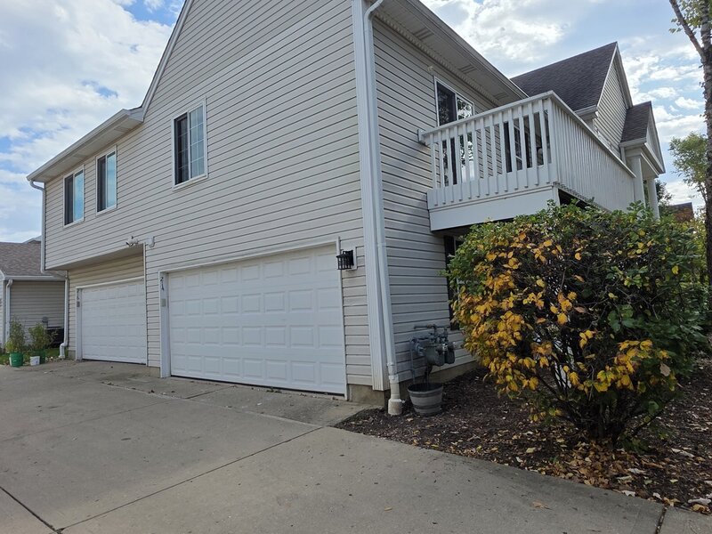 214 Hidden Creek Lane North Aurora IL 60542