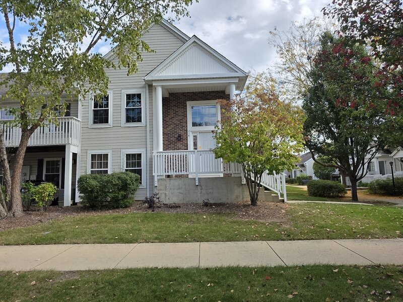 214 Hidden Creek Lane North Aurora IL 60542