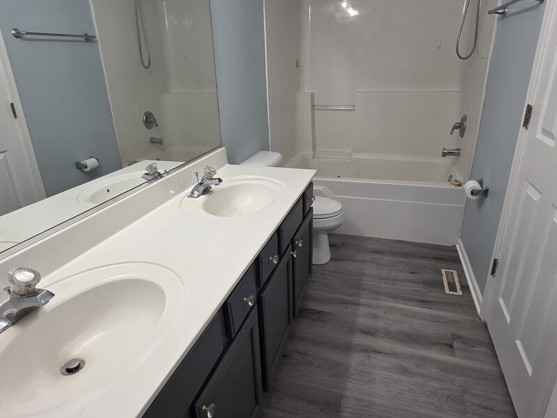 214 Hidden Creek Lane North Aurora IL 60542