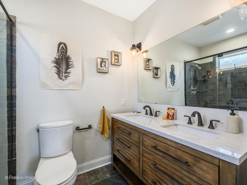 5948 W Grace Street Chicago IL 60634