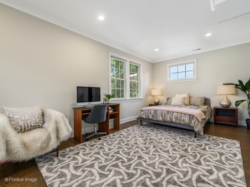 5948 W Grace Street Chicago IL 60634