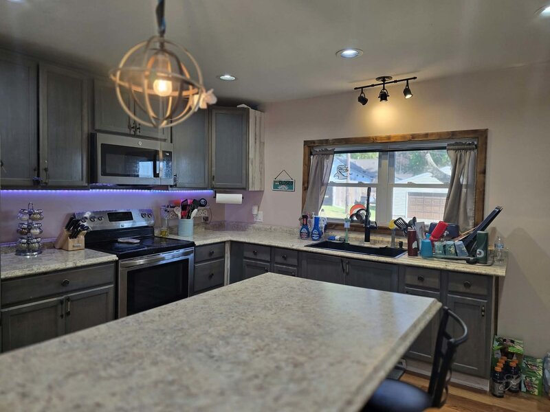 219 20 Place Clinton IA 52732
