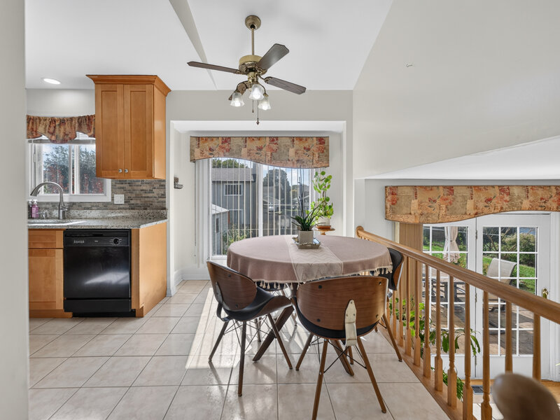 240 Iris Drive Streamwood IL 60107