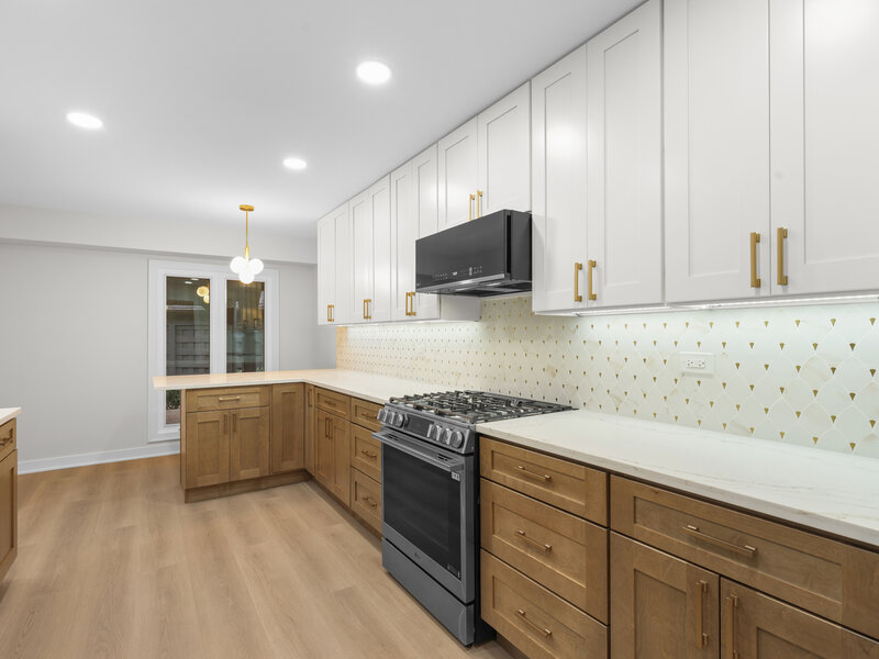 1935 Mission Hills Lane Northbrook IL 60062