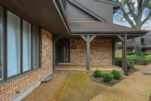 Photo of 1935 Mission Hills Lane Northbrook IL 60062