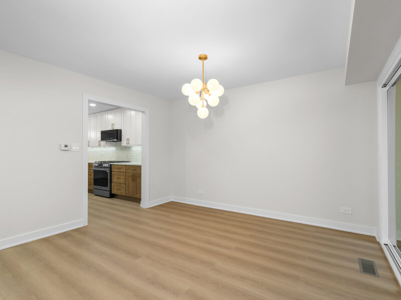 1935 Mission Hills Lane Northbrook IL 60062