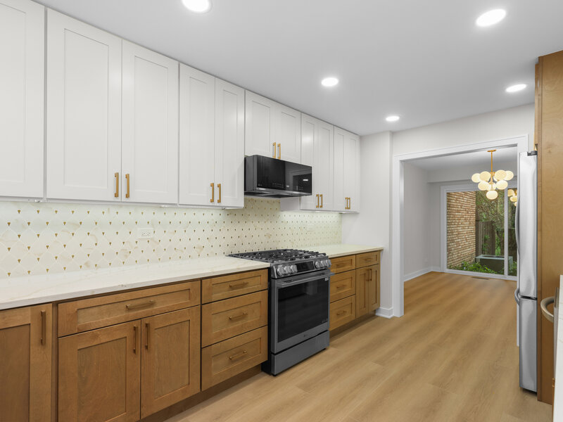 1935 Mission Hills Lane Northbrook IL 60062