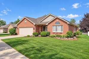 Photo of 1540 Hillcrest Lane Woodridge IL 60517