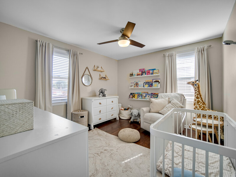 9831 S Prairie Avenue Chicago IL 60628