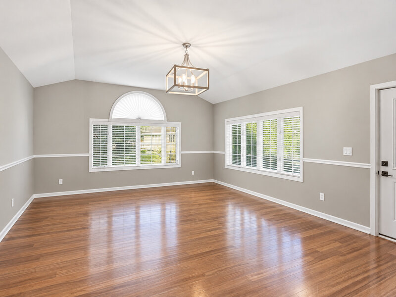 919 Hillview Drive Lemont IL 60439