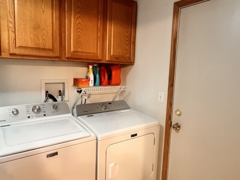 296 Whitfield Drive Sugar Grove IL 60554