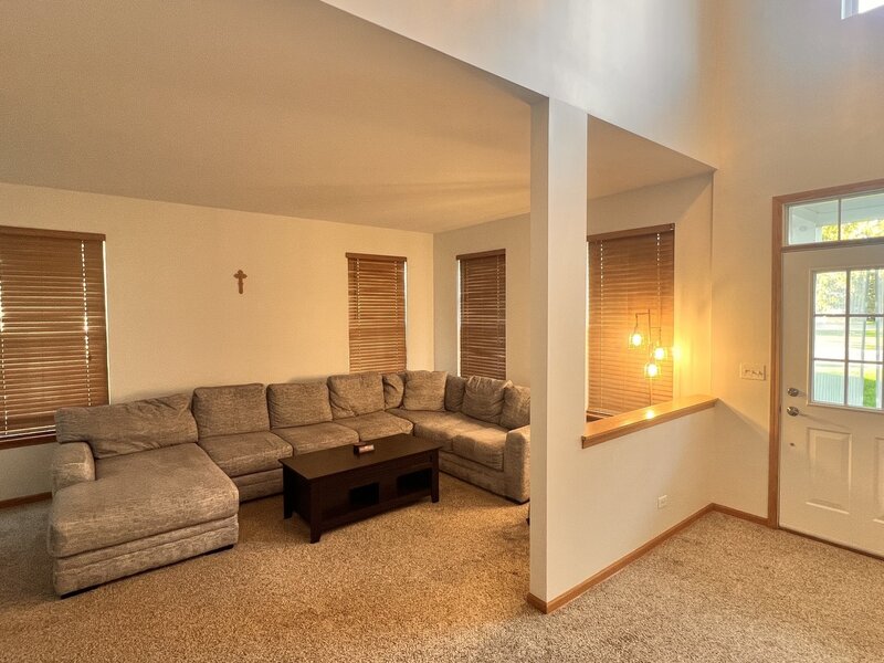 296 Whitfield Drive Sugar Grove IL 60554