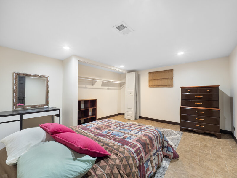 10050 Westmanor Drive Franklin Park IL 60131