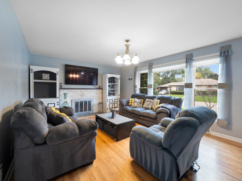 10050 Westmanor Drive Franklin Park IL 60131