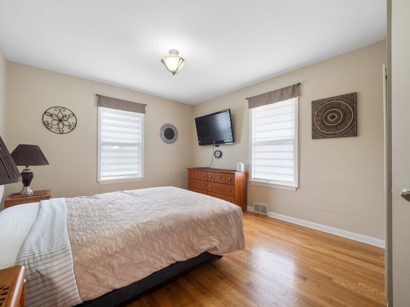 10050 Westmanor Drive Franklin Park IL 60131