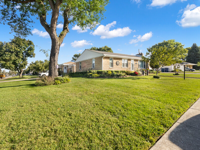10050 Westmanor Drive Franklin Park IL 60131