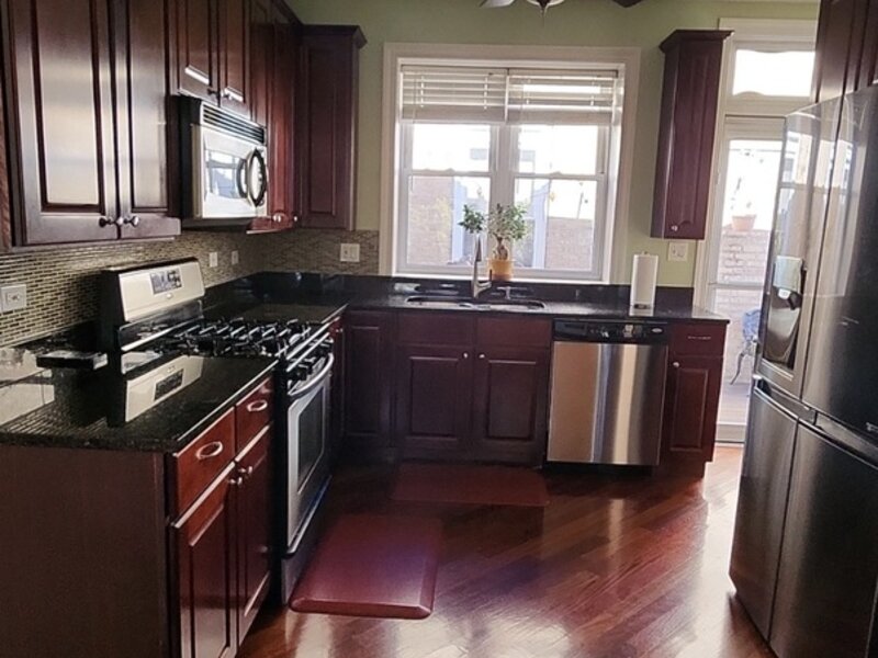 5124 W Irving Park Road Chicago IL 60641