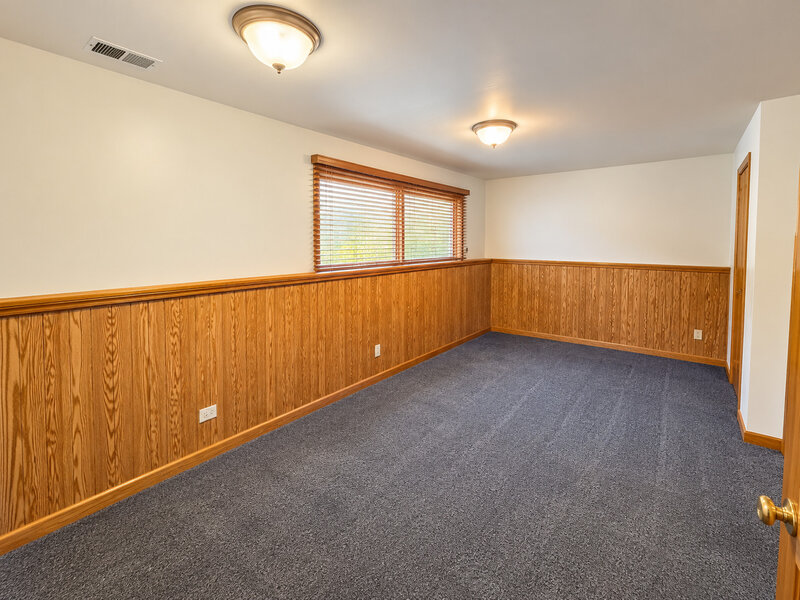 521 King Arthur Way Bolingbrook IL 60440