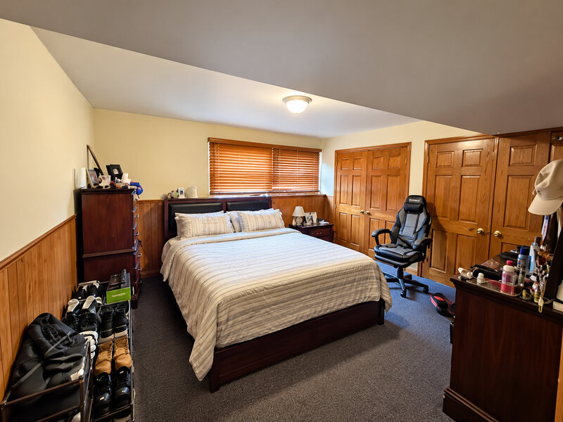 521 King Arthur Way Bolingbrook IL 60440