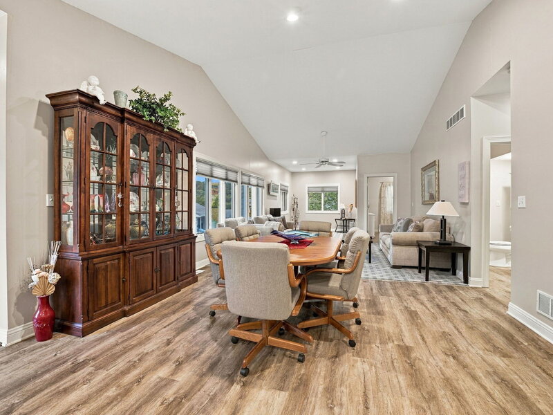 2518 Reynolds Manor Drive Ottawa IL 61350