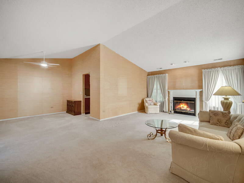 193 Raleigh Court Wood Dale IL 60191