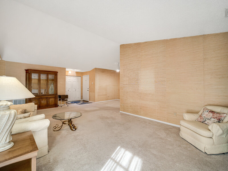 193 Raleigh Court Wood Dale IL 60191