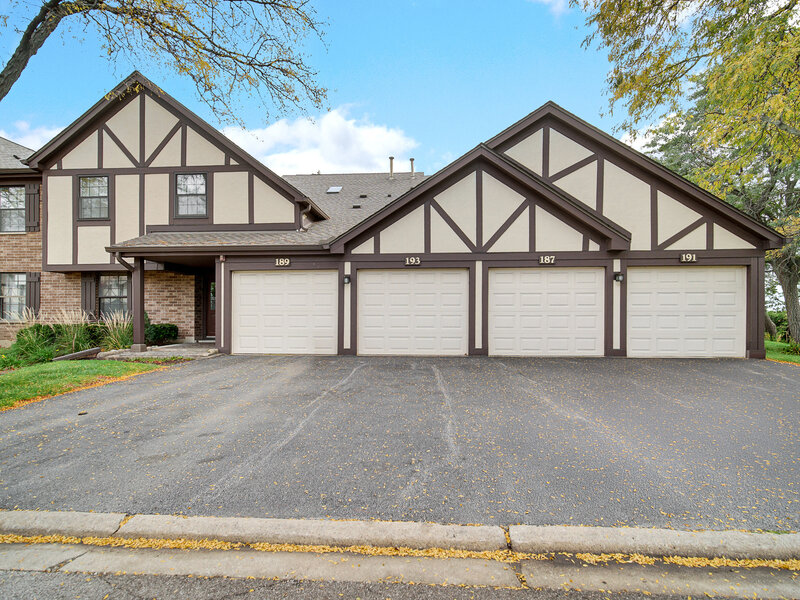 193 Raleigh Court Wood Dale IL 60191