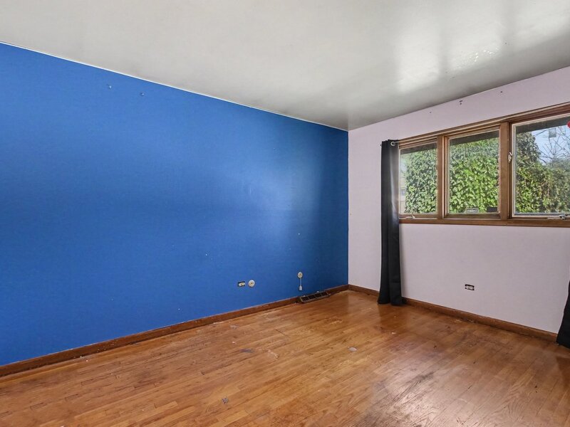 1132 E 166th Place South Holland IL 60473