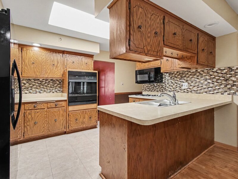 1132 E 166th Place South Holland IL 60473