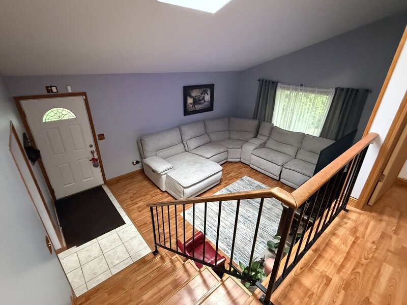 29 Ray Avenue West Chicago IL 60185