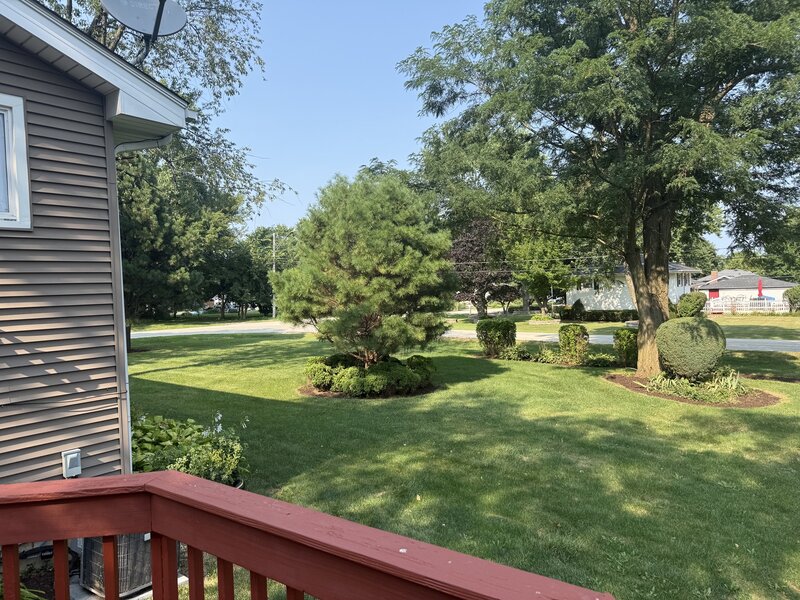 29 Ray Avenue West Chicago IL 60185