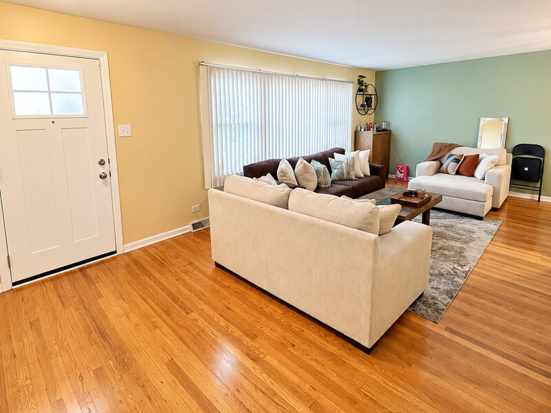 1339 Prince Drive South Holland IL 60473
