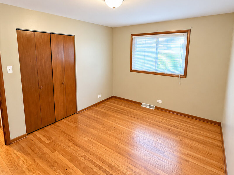 1339 Prince Drive South Holland IL 60473