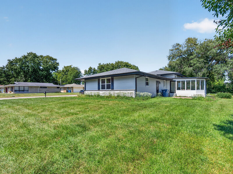 1701 Newton Drive Morris IL 60450
