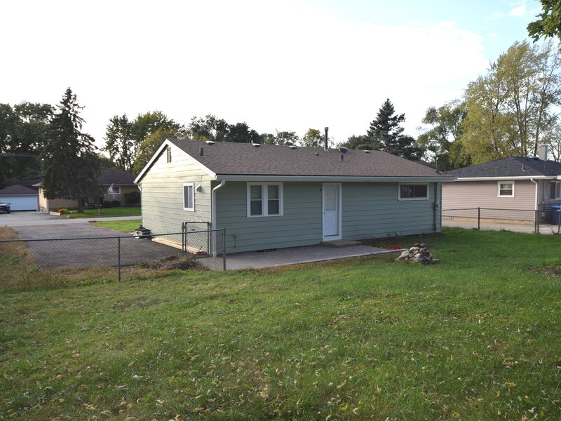 2408 Driftwood Drive Holiday Hills IL 60051