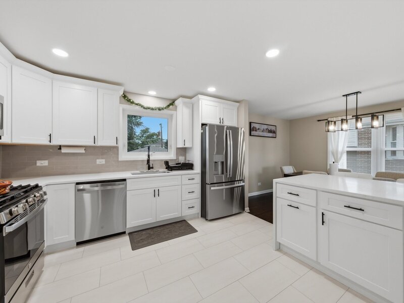 10324 S Kolmar Avenue Oak Lawn IL 60453