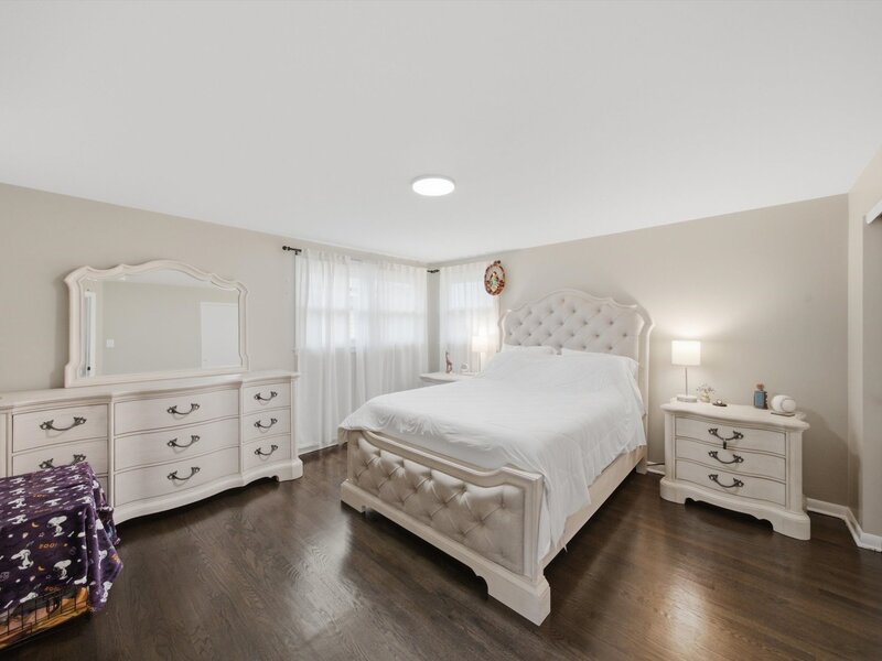 10324 S Kolmar Avenue Oak Lawn IL 60453