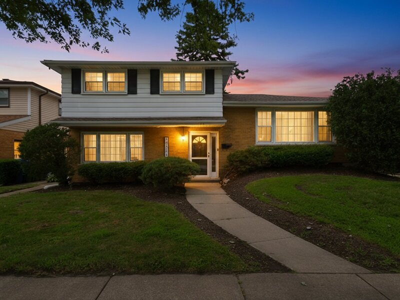 10324 S Kolmar Avenue Oak Lawn IL 60453