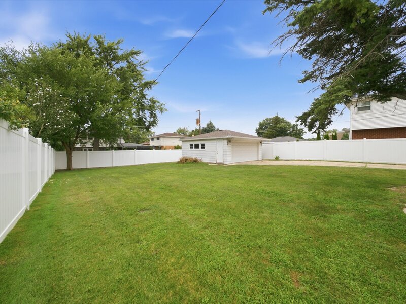10324 S Kolmar Avenue Oak Lawn IL 60453