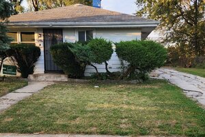 Photo of 43 W 141st Street Dixmoor IL 60426